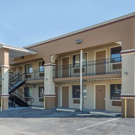 Days Inn By Wyndham San Marcos Dış mekan fotoğraf