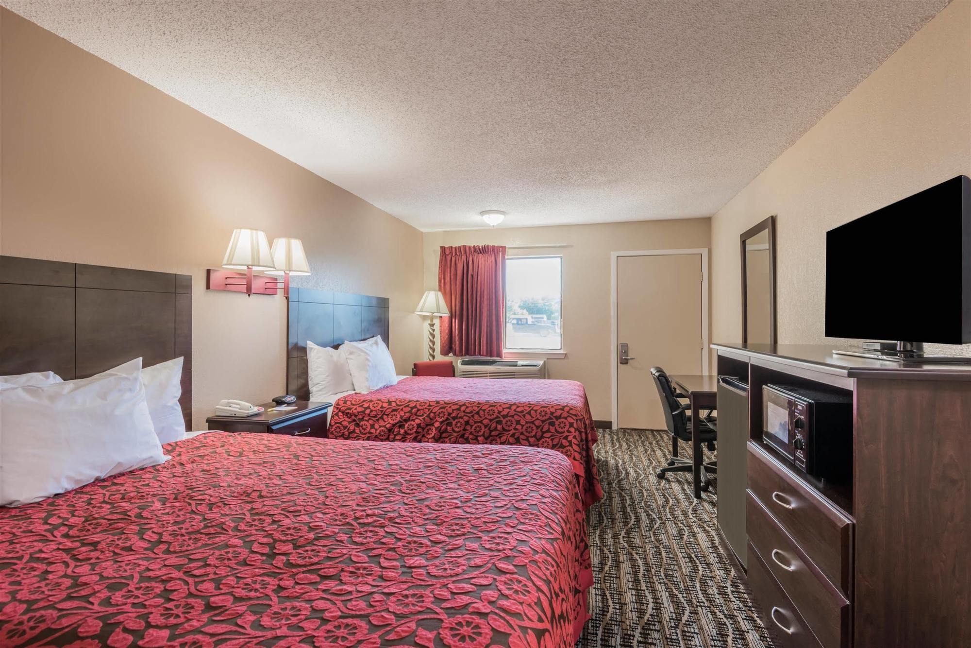 Days Inn By Wyndham San Marcos Dış mekan fotoğraf